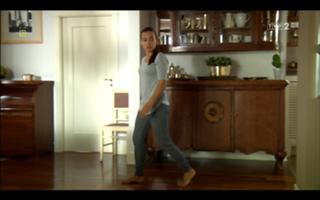 Anna Mucha feet photo thumbnail