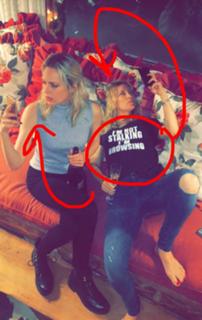 Kate Hudson feet photo thumbnail