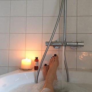 Vera Brezhneva feet photo thumbnail