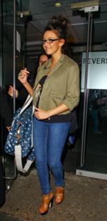 Michelle Keegan feet photo thumbnail