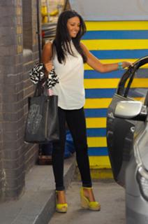 Michelle Keegan feet photo thumbnail