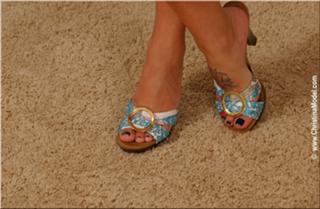 Christina Model feet photo thumbnail