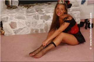 Christina Model feet photo thumbnail