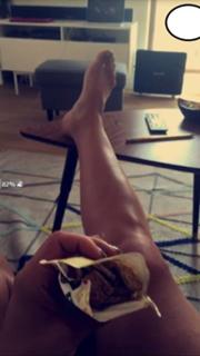 Marta Wierzbicka feet photo thumbnail