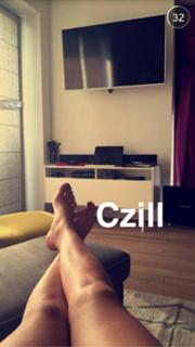 Marta Wierzbicka feet photo thumbnail