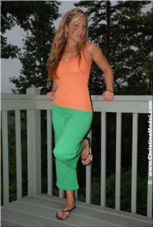 Christina Model feet photo thumbnail