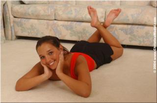 Christina Model feet photo thumbnail