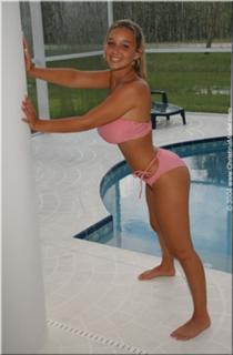 Christina Model feet photo thumbnail
