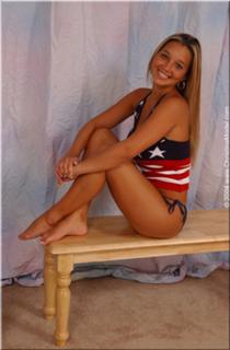 Christina Model feet photo thumbnail