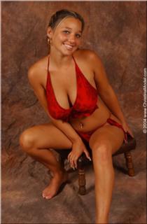 Christina Model feet photo thumbnail
