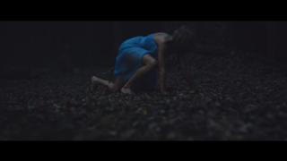 Taylor Swift feet photo thumbnail