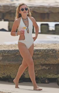 Tallia Storm feet photo 2