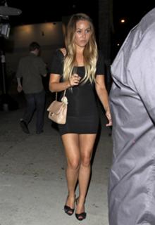 Lauren Conrad feet photo thumbnail