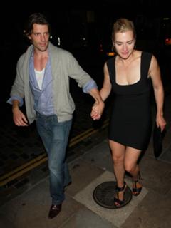 Kate Winslet feet photo thumbnail