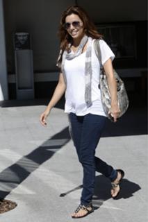 Eva Longoria feet photo thumbnail