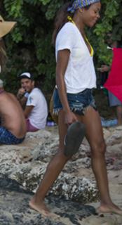 Naomie Harris feet photo thumbnail