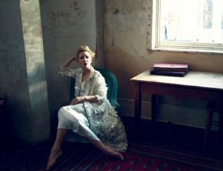Cate Blanchett feet photo thumbnail