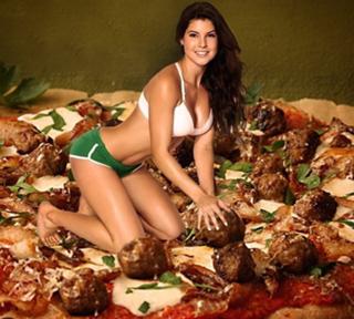 Amanda Cerny feet photo thumbnail