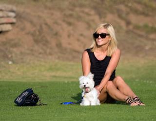 Ashley Roberts feet photo thumbnail