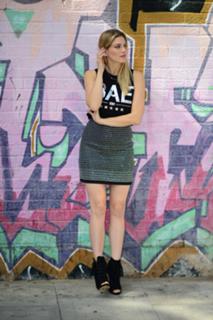 Ashley James feet photo thumbnail