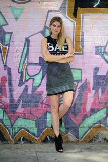 Ashley James feet photo thumbnail