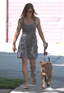Jessica Biel feet photo thumbnail
