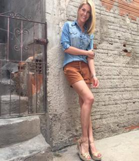 Ana Hickmann feet photo thumbnail