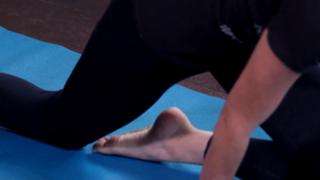 Adriene Mishler feet photo thumbnail