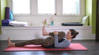 Adriene Mishler feet photo thumbnail