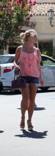 Britney Spears feet photo thumbnail