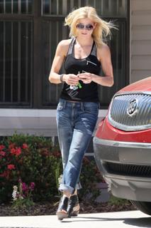 Elin Nordegren feet photo 2