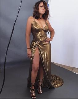 La La Anthony feet photo thumbnail
