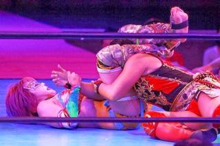 Kanako Urai feet photo thumbnail