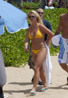 Britney Spears feet photo thumbnail