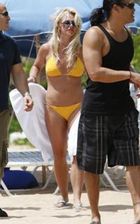 Britney Spears feet photo thumbnail