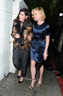 Kirsten Dunst feet photo thumbnail