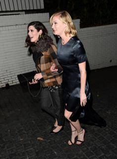 Kirsten Dunst feet photo thumbnail
