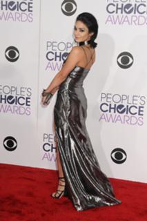 Vanessa Hudgens feet photo thumbnail