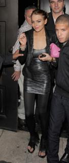 Lindsay Lohan feet photo thumbnail