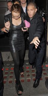 Lindsay Lohan feet photo thumbnail