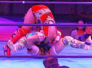 Kanako Urai feet photo thumbnail