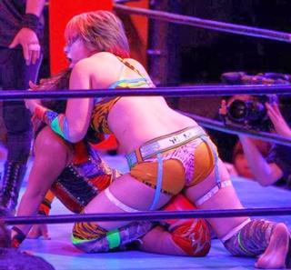 Kanako Urai feet photo thumbnail