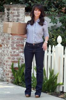 Jennifer Love Hewitt feet photo thumbnail