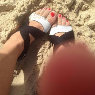 Franciely Freduzeski feet photo thumbnail
