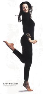 Liv Tyler feet photo thumbnail