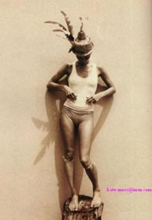 Kate Moss feet photo thumbnail