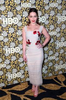 Emilia Clarke feet photo thumbnail
