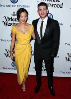 Jamie Chung feet photo thumbnail