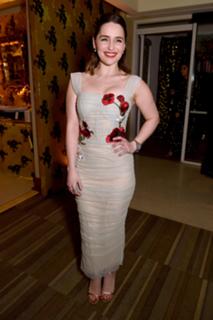 Emilia Clarke feet photo thumbnail