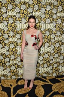 Emilia Clarke feet photo thumbnail